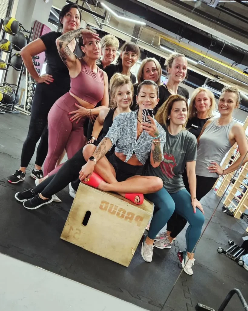 trener-personalny-lodz-karolina-mrowinska Trener personalny Karolina Mrowińska Łódź Zajęcia Grupowe